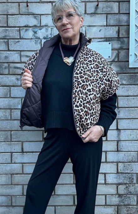 Amici - Chocolate Leopard Puffer Vest - Reversable