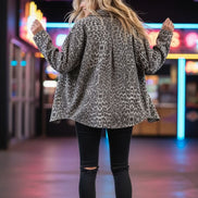 Mutig - Relaxed Fit Denim Shacket Leopard